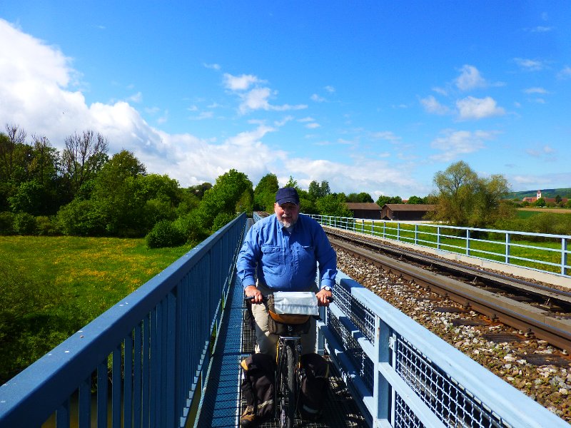 033-Zell.JPG - Spoor- en fietsbrug bij Zell