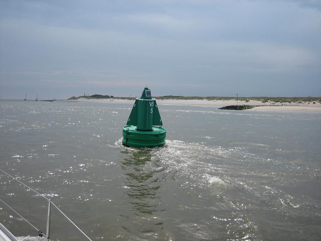 5353_TonVliestroom.jpg - Voordat we de race begonnen moest de Griel van Monnikendam naar Lauwersoog. Met een tussenstop in Vlieland.