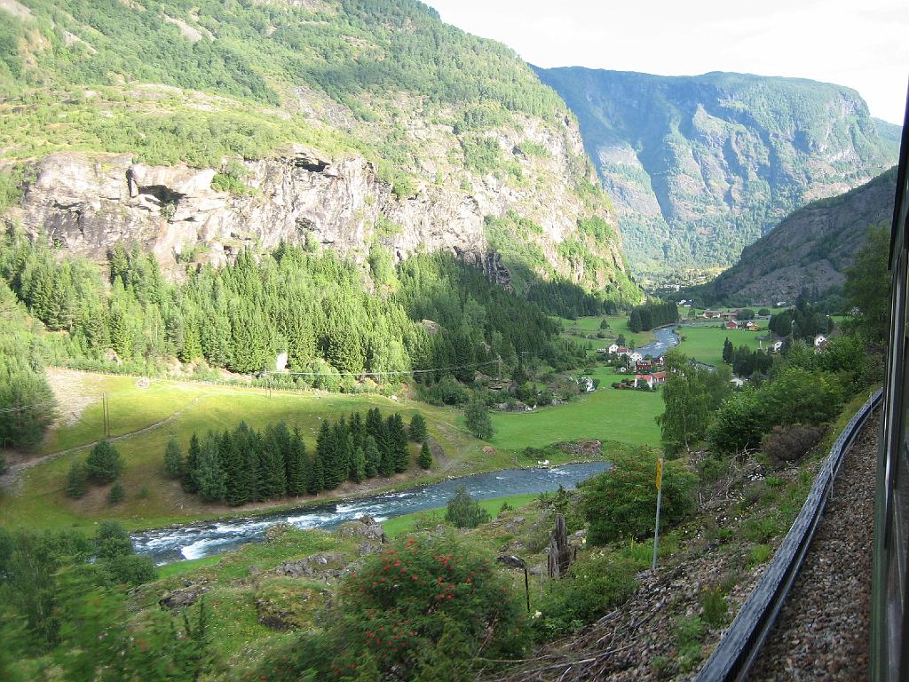 5599_Flambanen.jpg - De Flâmbanen is een touristentreintje: 20 km lang, 700 meter stijgen.