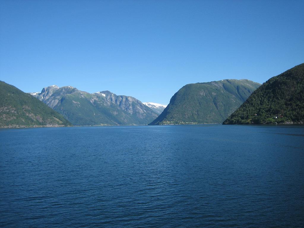 5977_Sognefjorden.jpg - Helder weer!