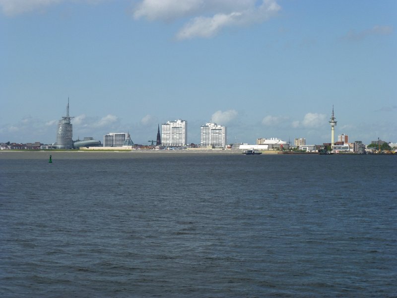 P1060516.JPG - Skyline Bremerhaven